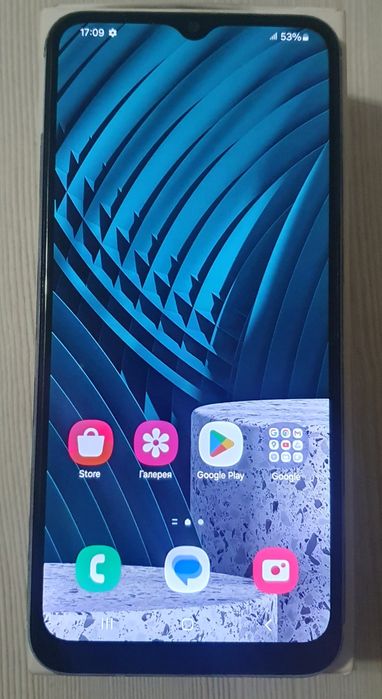 Samsung galaxy a04e 64gb.