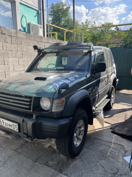 Продам Легенду Дакара , Японский Вездеход .