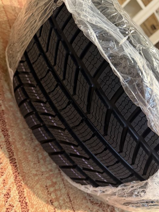Anvelopa iarna CONTINENTAL WinterContact TS 870 P 235/45R18 98V XLRF