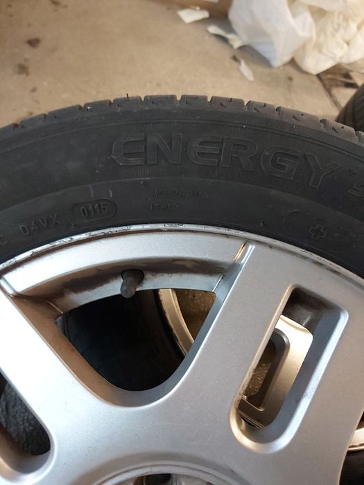 Cauciucuri cu jenți