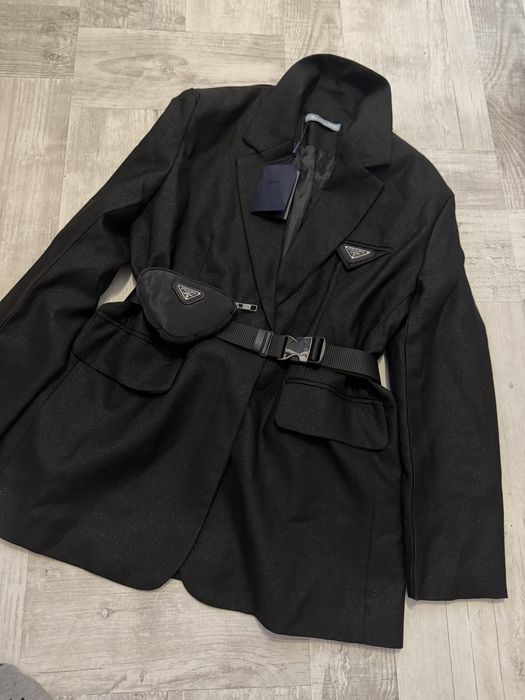 Сако най-висок клас Prada