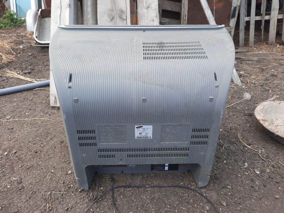 Продам телевизор Самсунг