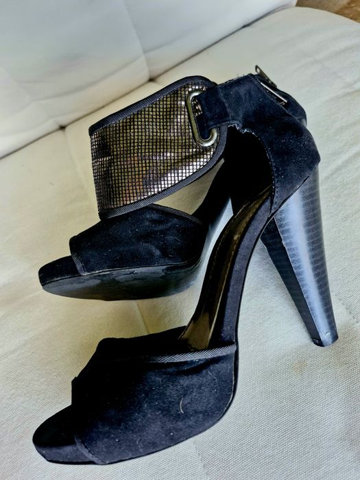 pantofi dama decupati