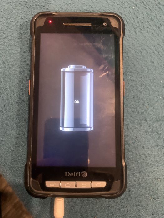 Delfi pm 80 scanner/telefon