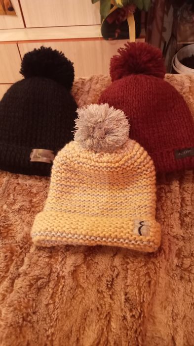 Вълнени чорапи ръчно плетени