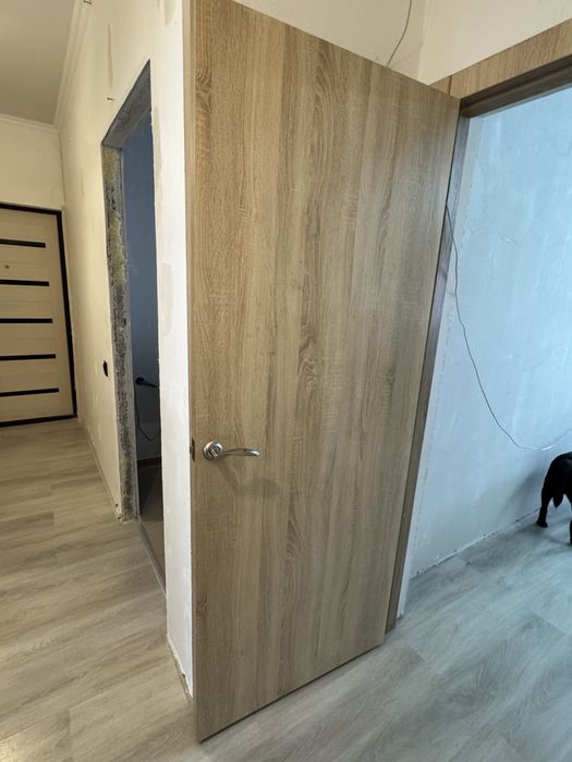 Продам межкомнатные двери