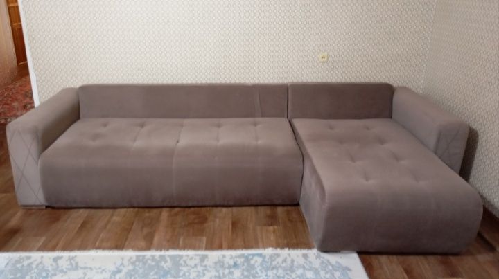 Срочно продам диван