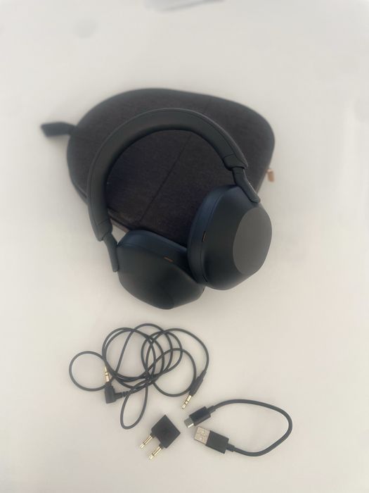 Casti Sony over ear XM5