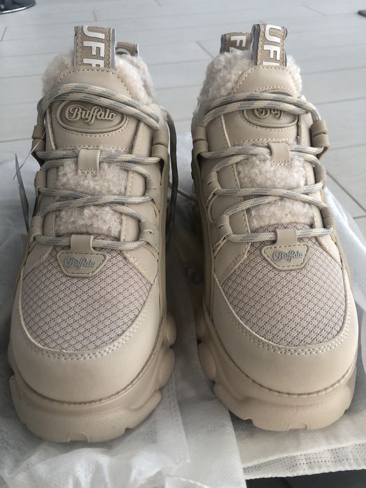 Încălțăminte Buffalo