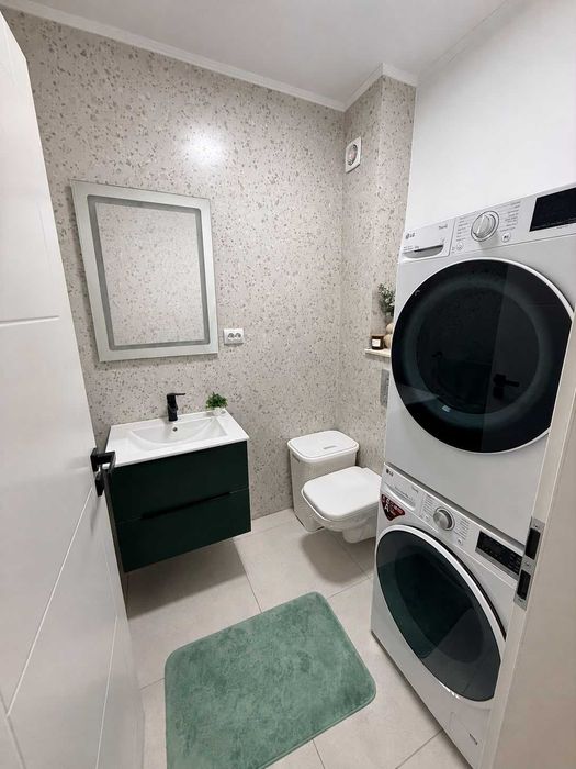 Apartament cu 3 camere