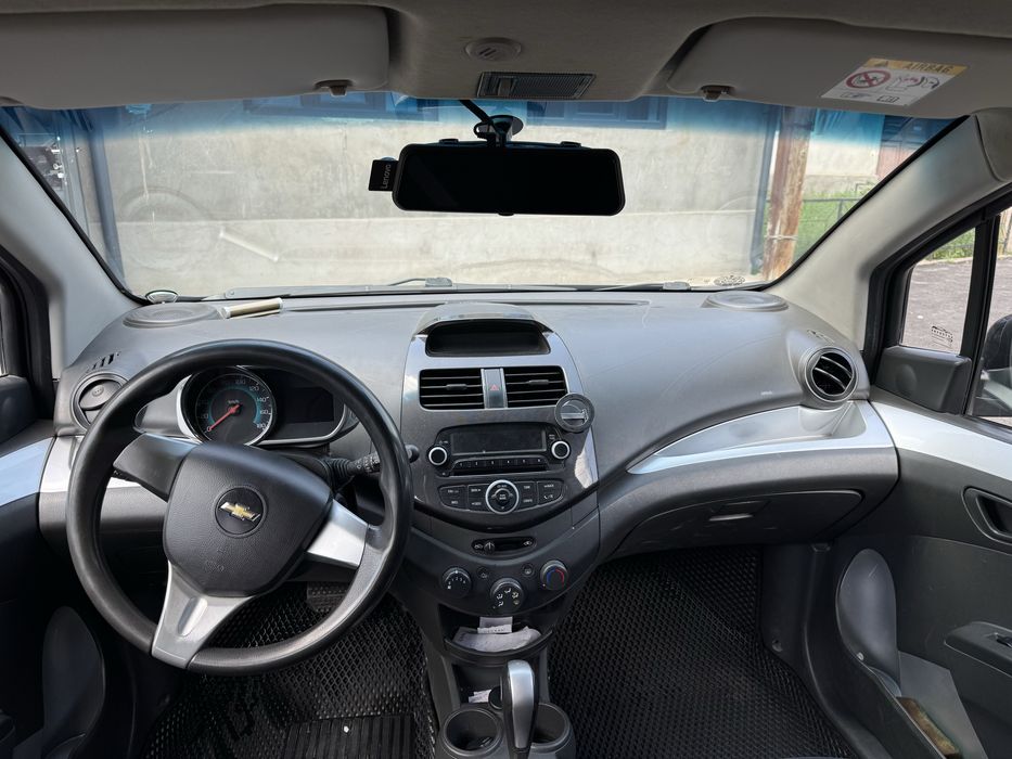 Spark 2017 mokriy asfalt avtomat A/T 1.25