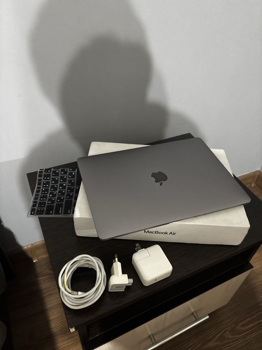 Macbook air m1 2020