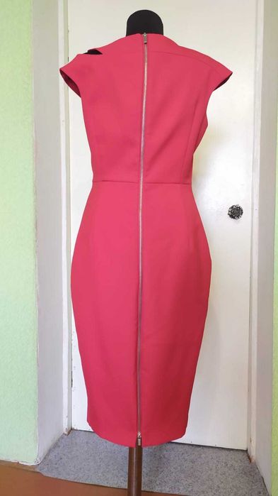 платье женское продам