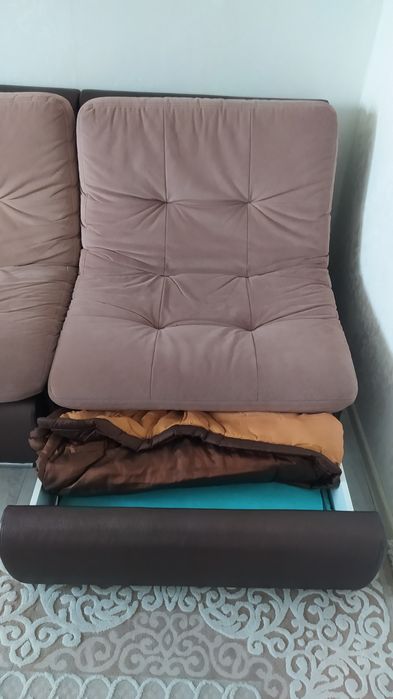 Диван срочно 80.000