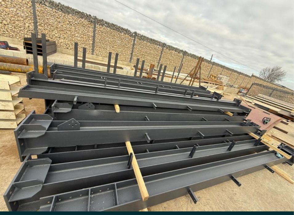 Vand hale si structuri metalice