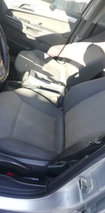 Опел зафира 1.9cdti 120коня на части