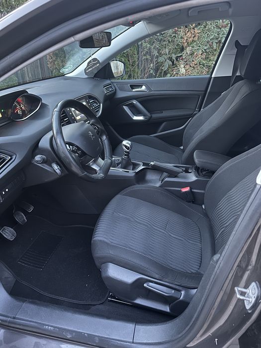 Peugeot 308 * 2015 * Euro 6 * 1.6 D