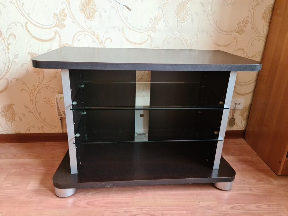 Подставка под телевизор