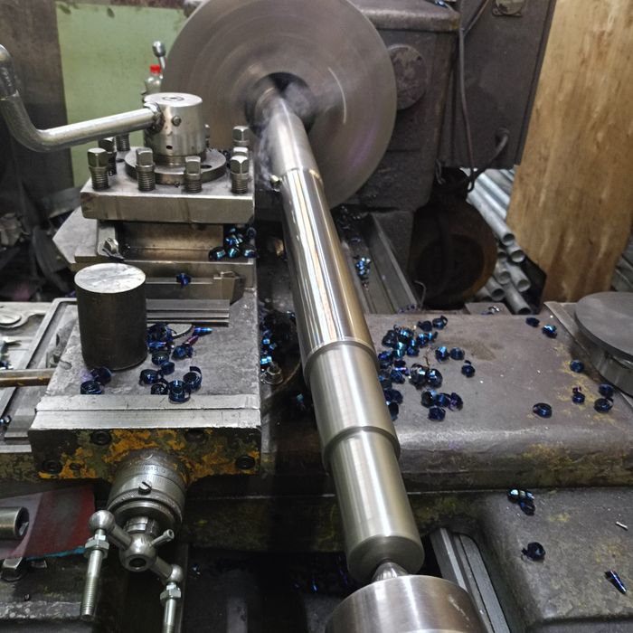 Токарные работы.
