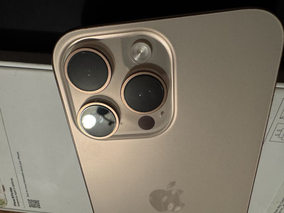 iPhone 16 Pro Max Desert Titanium 256 GB