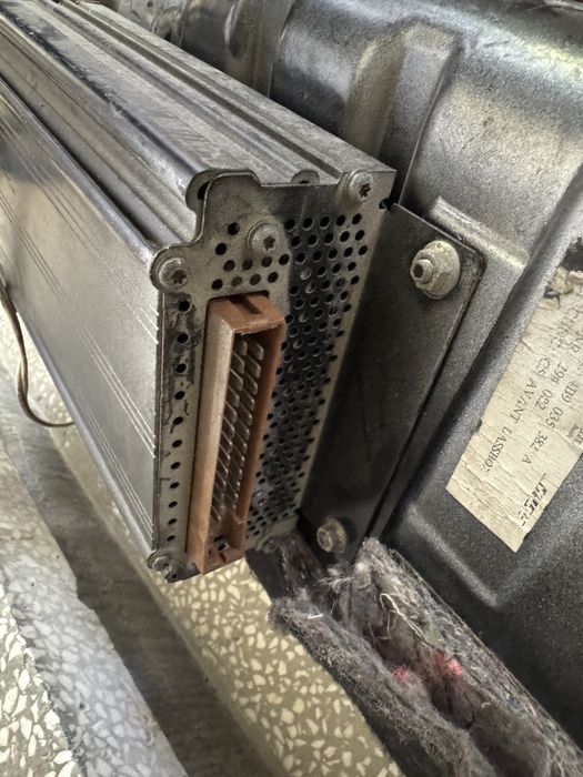 Bose subwoofer / бас Босе Ауди / Audi А4 А6 +усилвател