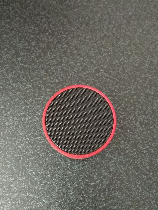 Блутут колонка .