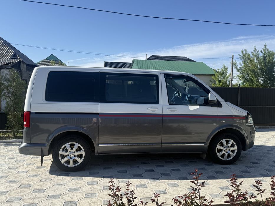 Продам автомобиль марки VW multivan