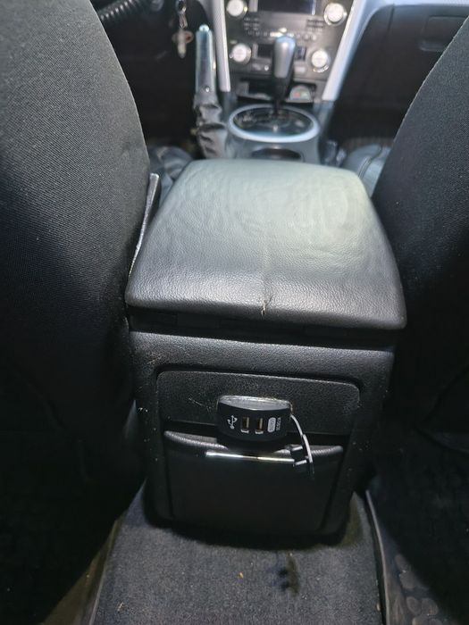 Субару аутбек 2008г.2.5к