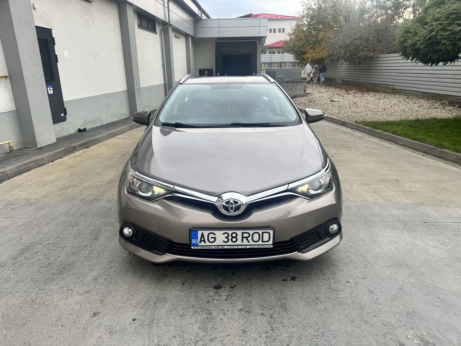 TOYOTA Auris 2016 — imagine 2