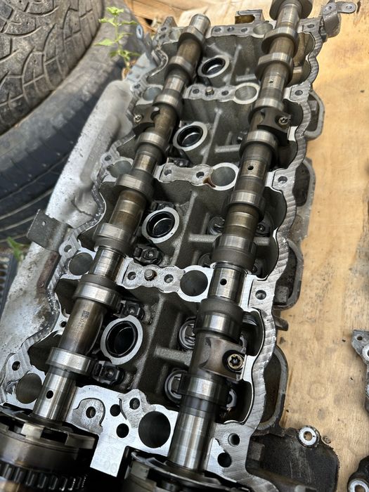 Глави Mercedes E550 W212 408кс A278 W218