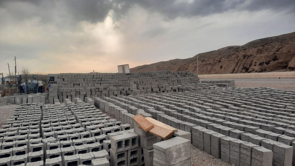 Шлакаблок бор арзон нархларда