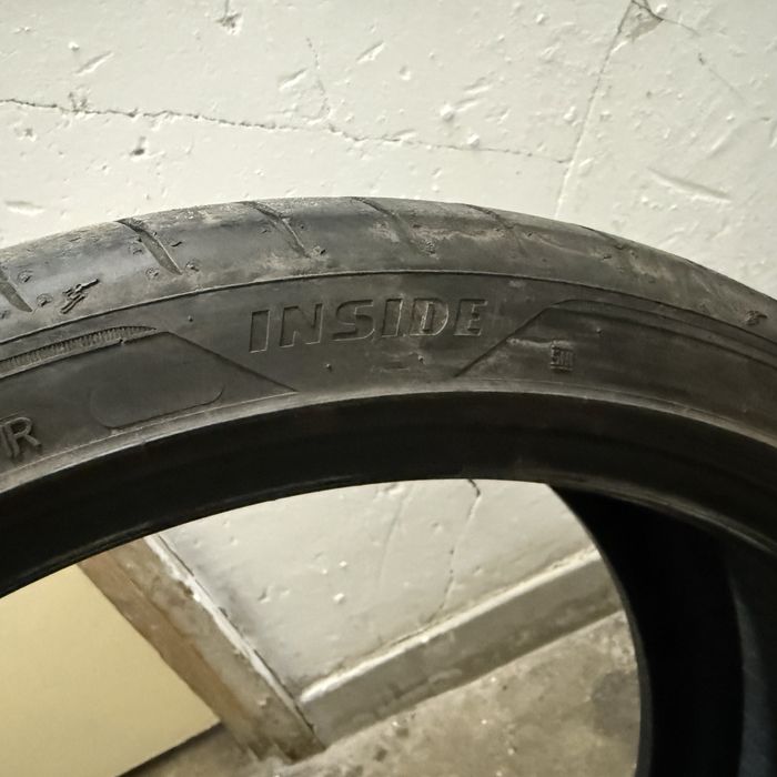 235/45 R 20 Goodyer