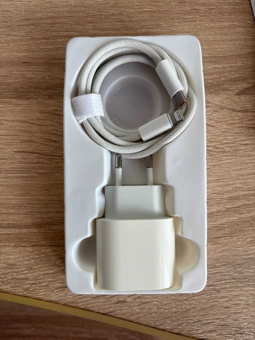 Cablu date lighting Baseus + adaptor 20W