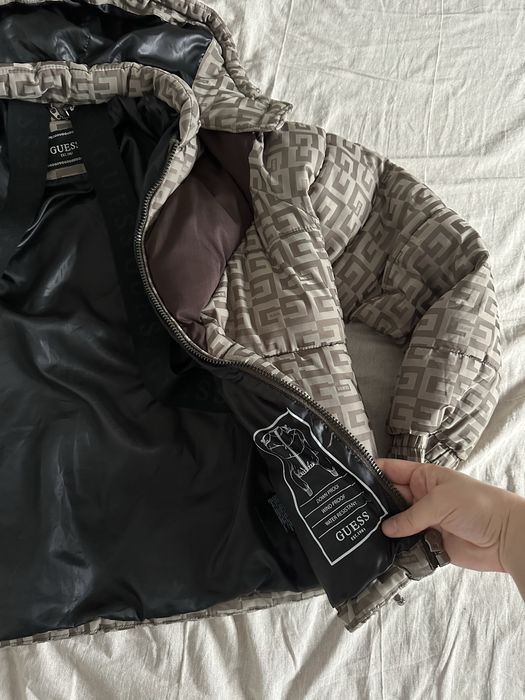 geacă originală Guess S