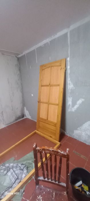 Продам двери б/у