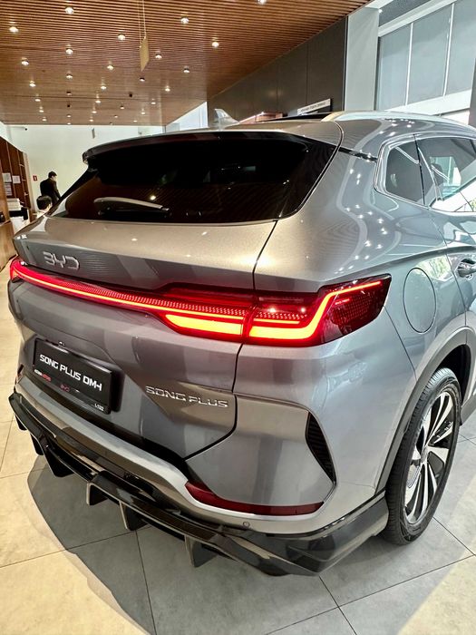 BYD Song Plus Champion 150 km Flagship Yakkasaroy