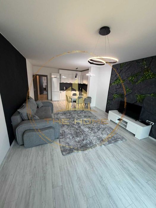 Дава се под наем Четиристаен апартамент в Варна, Бриз - 165 кв.м за 1495.83 € - Снимка #1