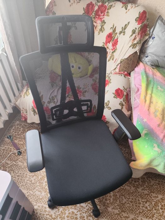 Компьютерное кресло