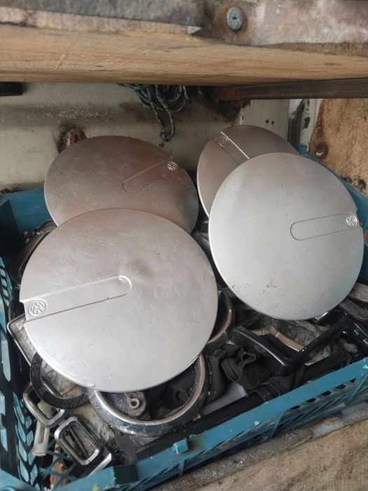 Продам колпаки оригинал Фольксваген