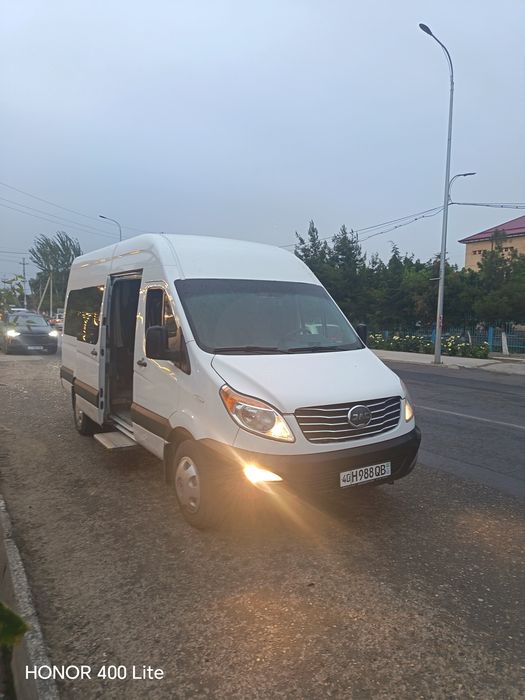 Jac mikroavtobus