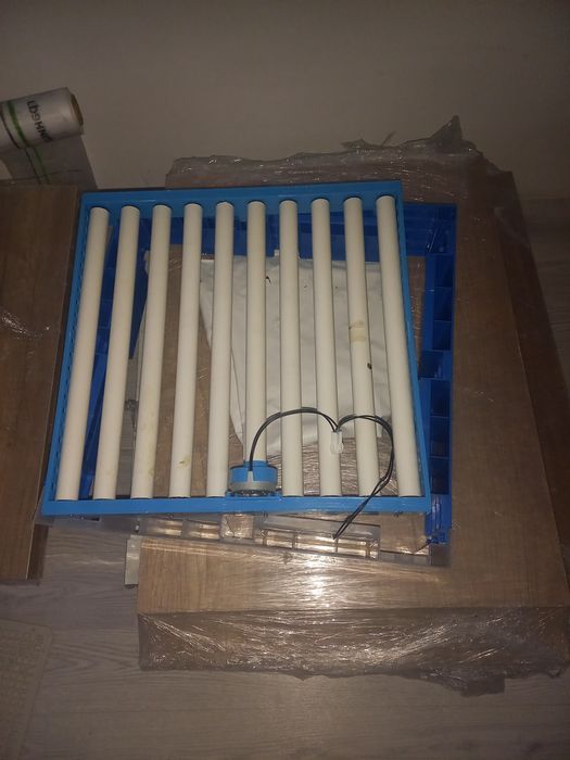 Продаю инкубатор