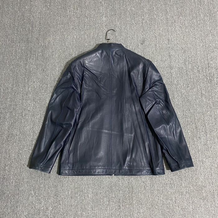 Темно-синяя натуральный кожаная куртка