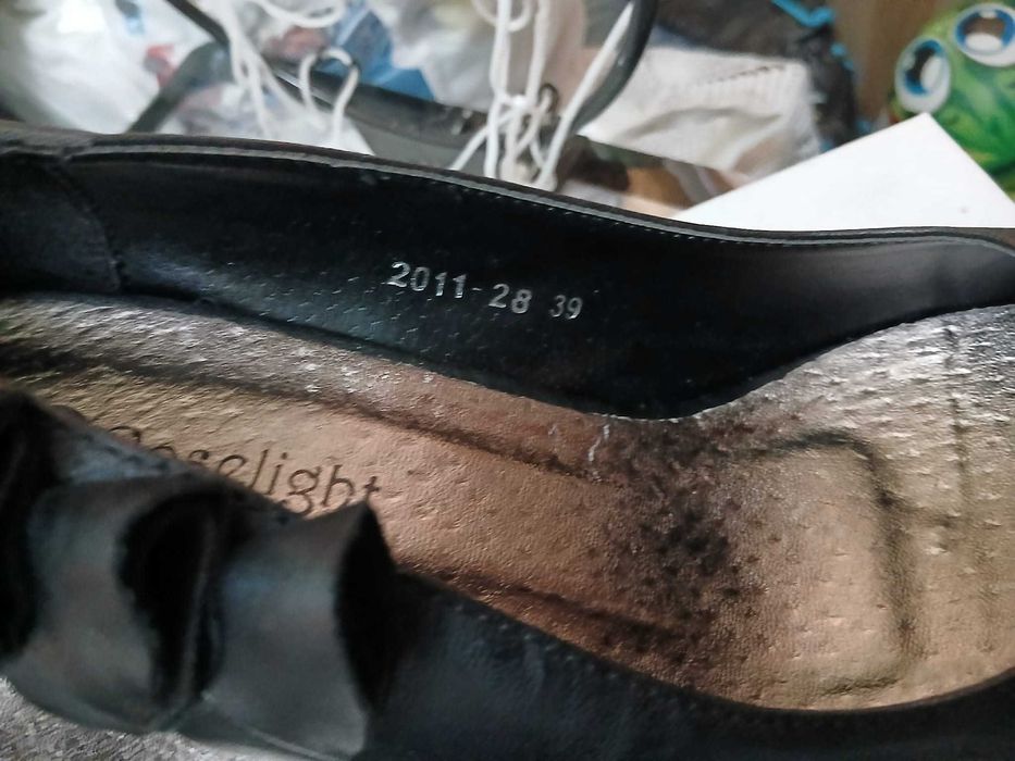 Стилни обувки на ток