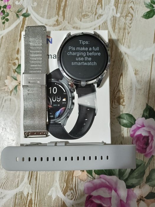 Vând Smarwatch universal