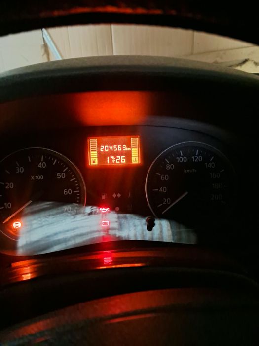 Автомобиль 2013г