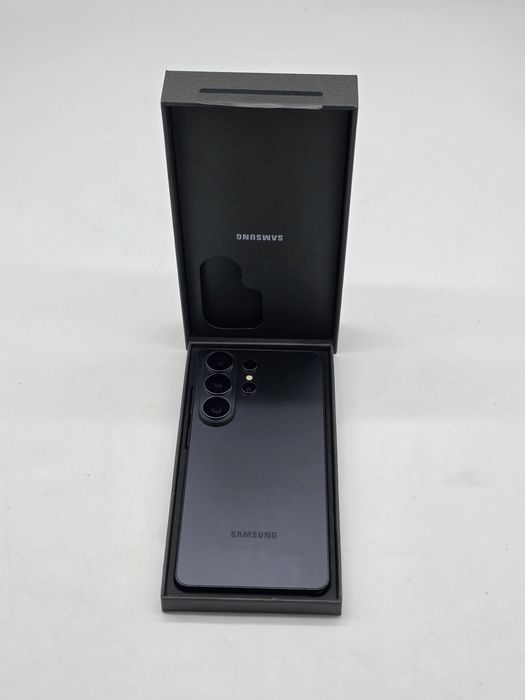 Samsung S26 ultra, 256gb, 7 cicluri incarcare, liber de retea