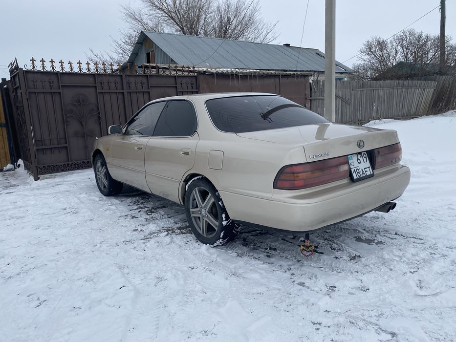 Продам Лексус ес300