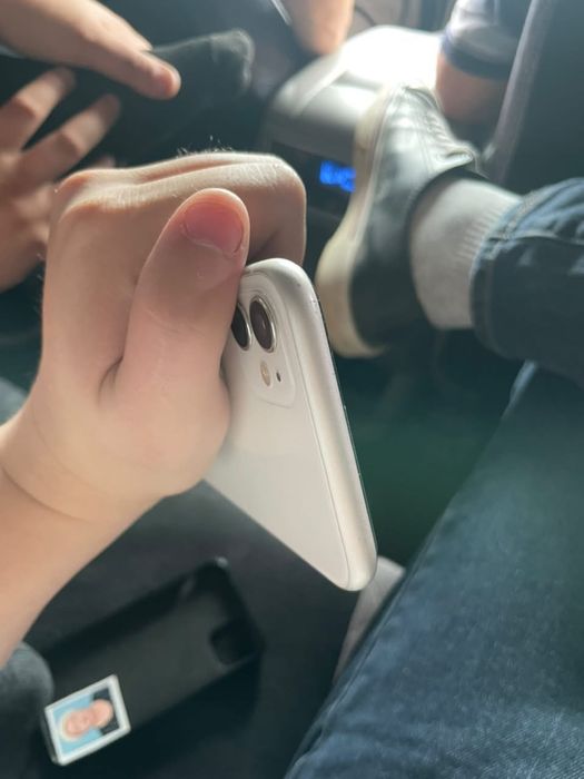 iPhone 11 64 GB — обмен