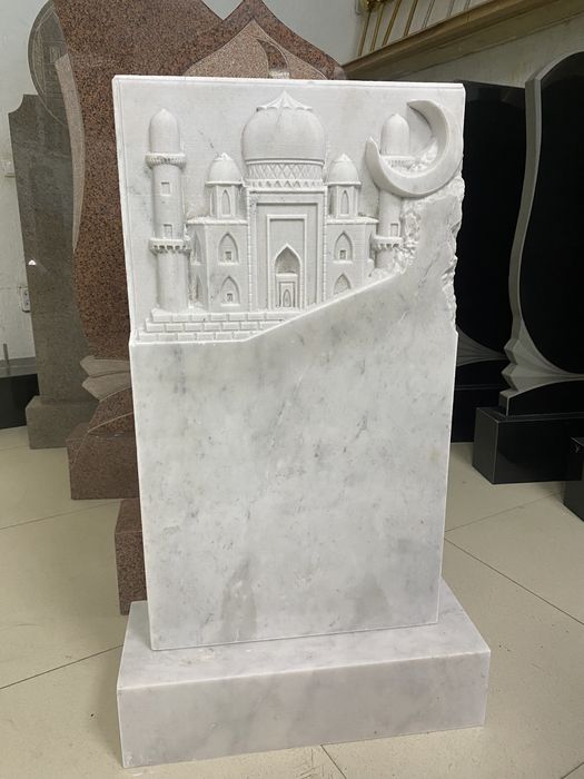 Памятники Кулпытастар Айшыктар Полумесяцы