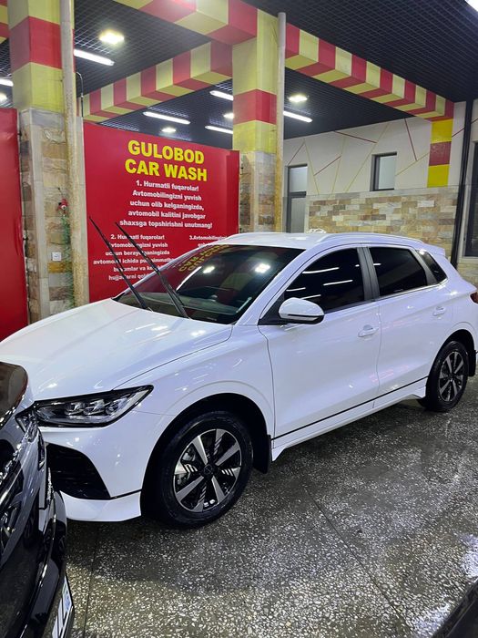 BYD e2 Luxury  2024